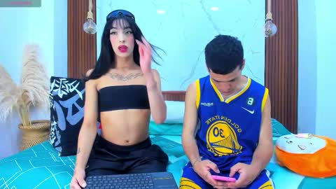 Snapshot of loversinfire chatting on November 16, 8:14 pm sofia and bryan online show from November 16, 8:14 pm