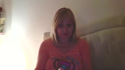 Marlyn online show from January 3, 7:18 pm