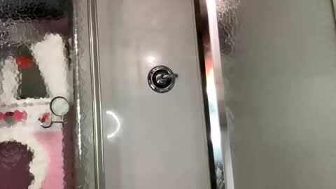 lovetitsandass678 online show from February 4, 9:49 am