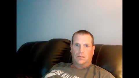 Snapshot of lovetocum37 chatting on October 6, 4:48 pm lovetocum37 online show from October 6, 4:48 pm