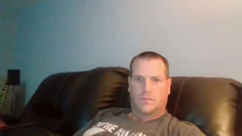 Snapshot of lovetocum37 chatting on November 17, 5:19 pm lovetocum37 online show from November 17, 5:19 pm