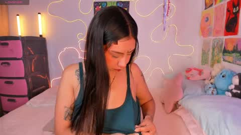 Snapshot of lovexxxdanna chatting on April 10, 12:21 pm Danna online show from April 10, 12:21 pm