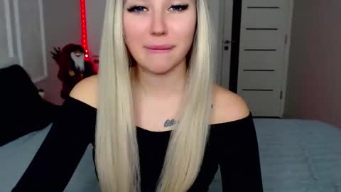 Rosie  online show from December 5, 1:49 pm