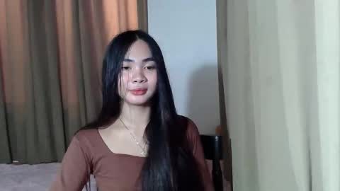 loving_rhean online show from October 23, 4:12 am