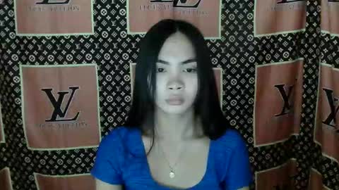 loving_rhean online show from December 15, 2:43 pm