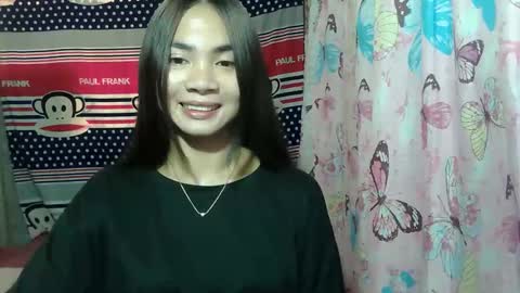 loving_rhean online show from May 10, 2:28 am