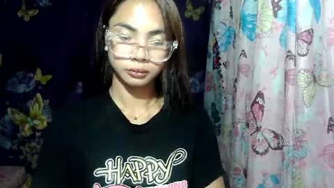 loving_rhean online show from June 23, 12:14 pm