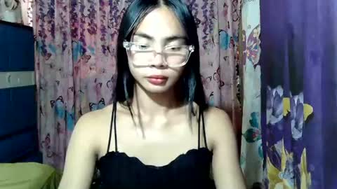 loving_rhean online show from July 27, 1:45 am