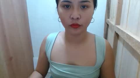 Snapshot of loving_scarlet19 chatting on November 20, 3:39 am Scarlet online show from November 20, 3:39 am