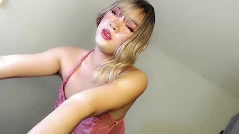 Lovingmonaru969 online show from February 17, 2:57 pm