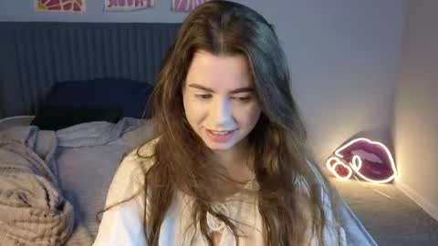 Erika online show from March 2, 1:30 am