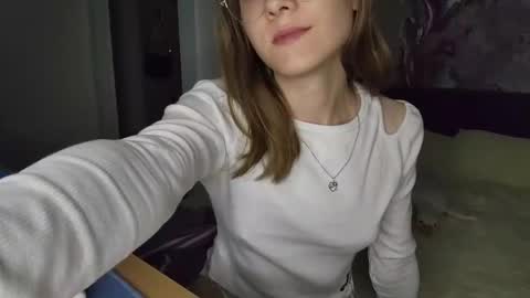 Karmell online show from March 8, 4:39 pm