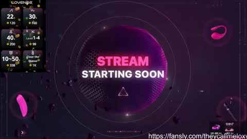 Snapshot of loxy_ chatting on January 3, 7:50 pm Loxy online show from January 3, 7:50 pm