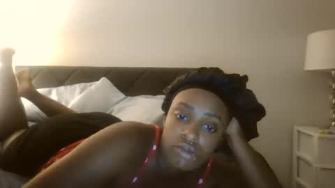 loyalbambi online show from July 2, 1:16 am