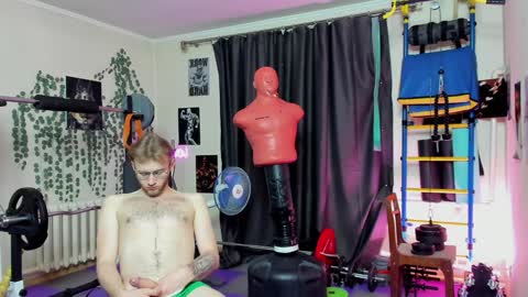 Snapshot of loyasteve chatting on December 11, 1:28 pm VECTORSTEVEPVT IS OPEN online show from December 11, 1:28 pm