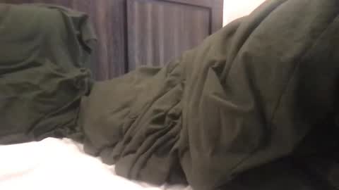 lozivelle online show from December 13, 7:53 pm