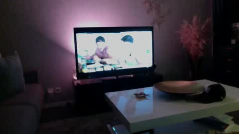 Snapshot of lpolo22 chatting on March 4, 10:38 pm Sexy Hot Hairy Man online show from March 4, 10:38 pm