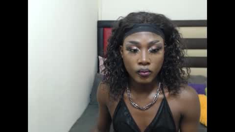 lsnnickykhanyile online show from January 7, 1:46 pm