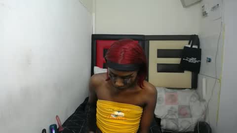 Snapshot of lsnnickykhanyile chatting on April 16, 7:14 pm lsnnickykhanyile online show from April 16, 7:14 pm