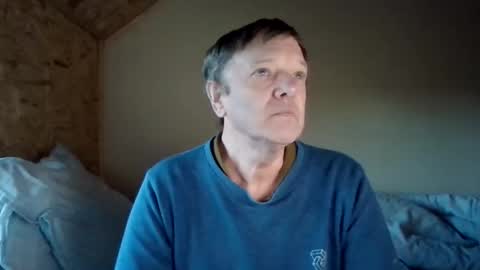 Snapshot of lu485947452685 chatting on November 17, 1:39 pm lu485947452685 online show from November 17, 1:39 pm