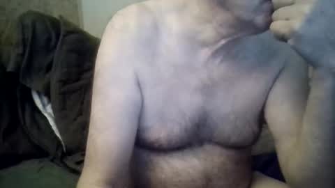 Snapshot of lu485947452685193669 chatting on April 21, 6:44 pm lu485947452685193669 online show from April 21, 6:44 pm