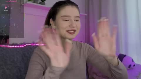 Lua online show from March 25, 1:06 pm