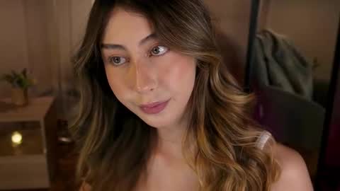 Snapshot of lua_ferch_ chatting on March 6, 12:01 pm ---Goys incredible photographs online show from March 6, 12:01 pm