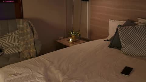 Snapshot of lua_ferch_ chatting on March 11, 1:17 pm ---Goys incredible photographs online show from March 11, 1:17 pm