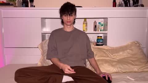 luan online show from November 20, 11:48 pm