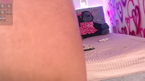 Luana grey1 on ig online show from February 4, 2:43 pm