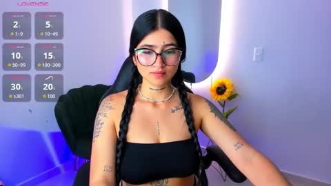 Luana online show from December 18, 12:00 pm