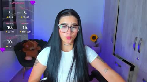 Luana online show from March 25, 12:00 pm