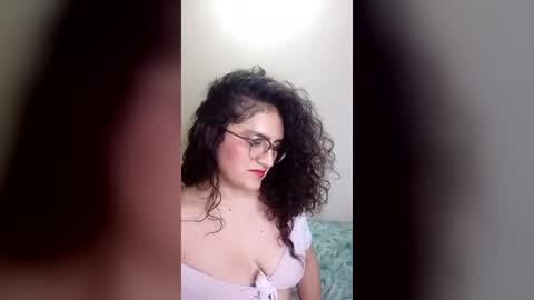 luanapowerful online show from June 22, 3:25 am