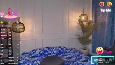 Snapshot of luandy_ chatting on April 14, 11:38 am lUAN online show from April 14, 11:38 am