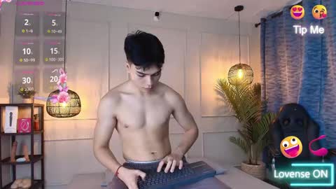 Snapshot of luandy_ chatting on May 29, 12:14 pm lUAN online show from May 29, 12:14 pm