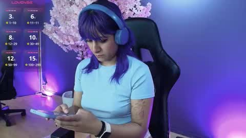 Snapshot of luaneter chatting on November 28, 1:47 pm Luan online show from November 28, 1:47 pm