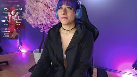 Snapshot of luaneter chatting on December 2, 12:43 pm Luan online show from December 2, 12:43 pm