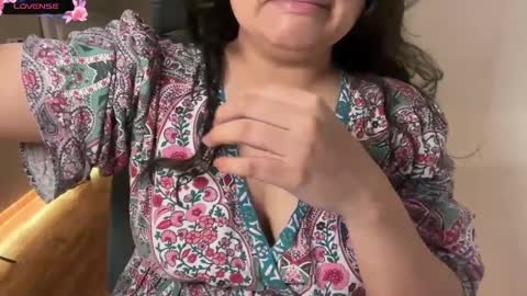 Snapshot of lubna_07 chatting on April 6, 5:36 pm slow poison online show from April 6, 5:36 pm