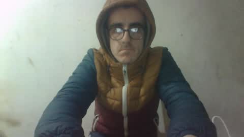 Snapshot of luc45_showtime chatting on July 14, 7:24 am LuC45 Showtime online show from July 14, 7:24 am