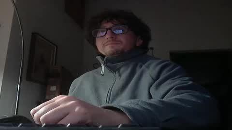 Snapshot of luca78_78 chatting on March 1, 5:05 pm luca78 online show from March 1, 5:05 pm