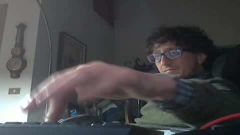 Snapshot of luca78_78 chatting on November 21, 11:03 pm luca78 online show from November 21, 11:03 pm