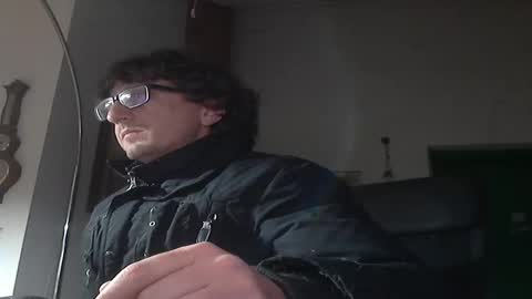 Snapshot of luca78_78 chatting on December 20, 5:20 pm luca78 online show from December 20, 5:20 pm