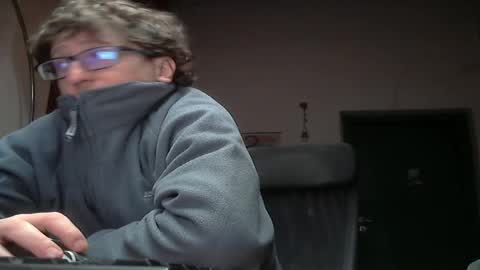 Snapshot of luca78_78 chatting on February 8, 9:45 am luca78 online show from February 8, 9:45 am