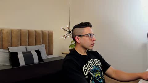 luca_morettii online show from September 22, 12:18 pm