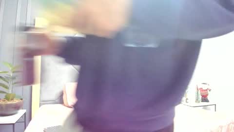 luca_morettii online show from December 3, 12:14 pm