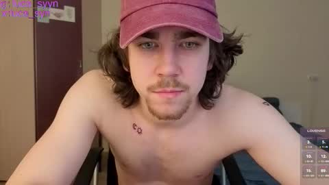Snapshot of luca_syn chatting on February 24, 7:12 pm Luca S online show from February 24, 7:12 pm