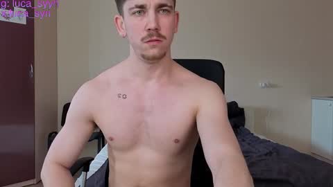 Snapshot of luca_syn chatting on March 27, 11:21 am Luca S online show from March 27, 11:21 am