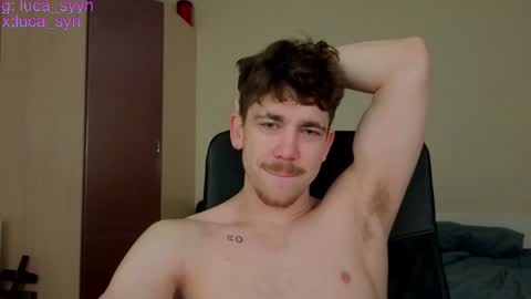 Snapshot of luca_syn chatting on April 10, 8:24 pm Luca S online show from April 10, 8:24 pm
