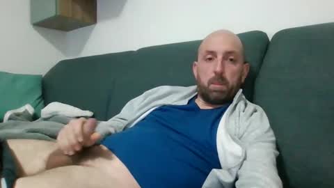 Luca online show from February 22, 8:07 pm