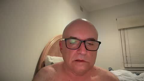 lucas10004 online show from February 19, 12:00 pm